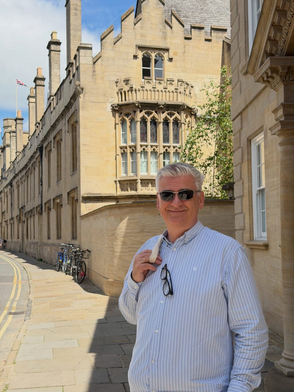 Oxford á skilið smá myndaspamm 🥰 fórum í dagsferð til Oxford frá London. Oxford heillaði okkur enda margt að sjá og gera. Mæli með dagsferð þangað, tekur ekki nema rétt um klukkutíma frá Paddington lestarstöðinni.
