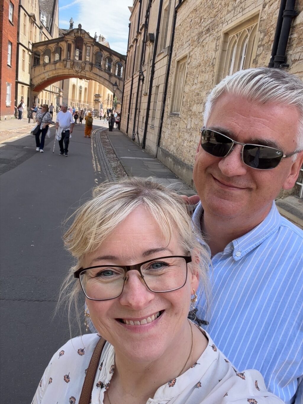 Oxford á skilið smá myndaspamm 🥰 fórum í dagsferð til Oxford frá London. Oxford heillaði okkur enda margt að sjá og gera. Mæli með dagsferð þangað, tekur ekki nema rétt um klukkutíma frá Paddington lestarstöðinni.